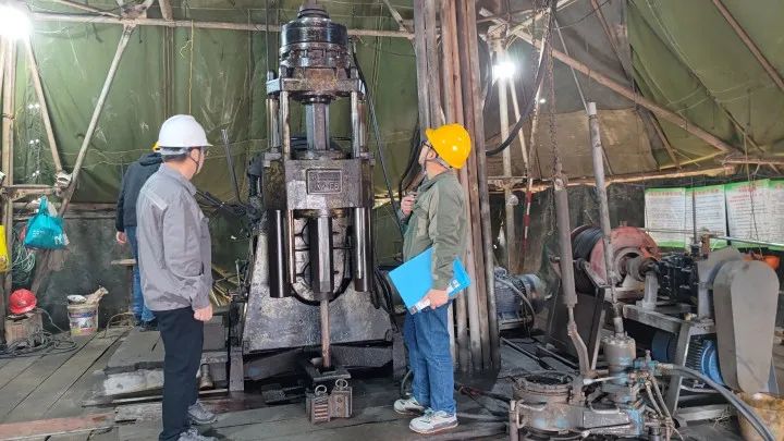 起步即沖刺 | 215地質隊開新局、謀新篇、創(chuàng)新績！